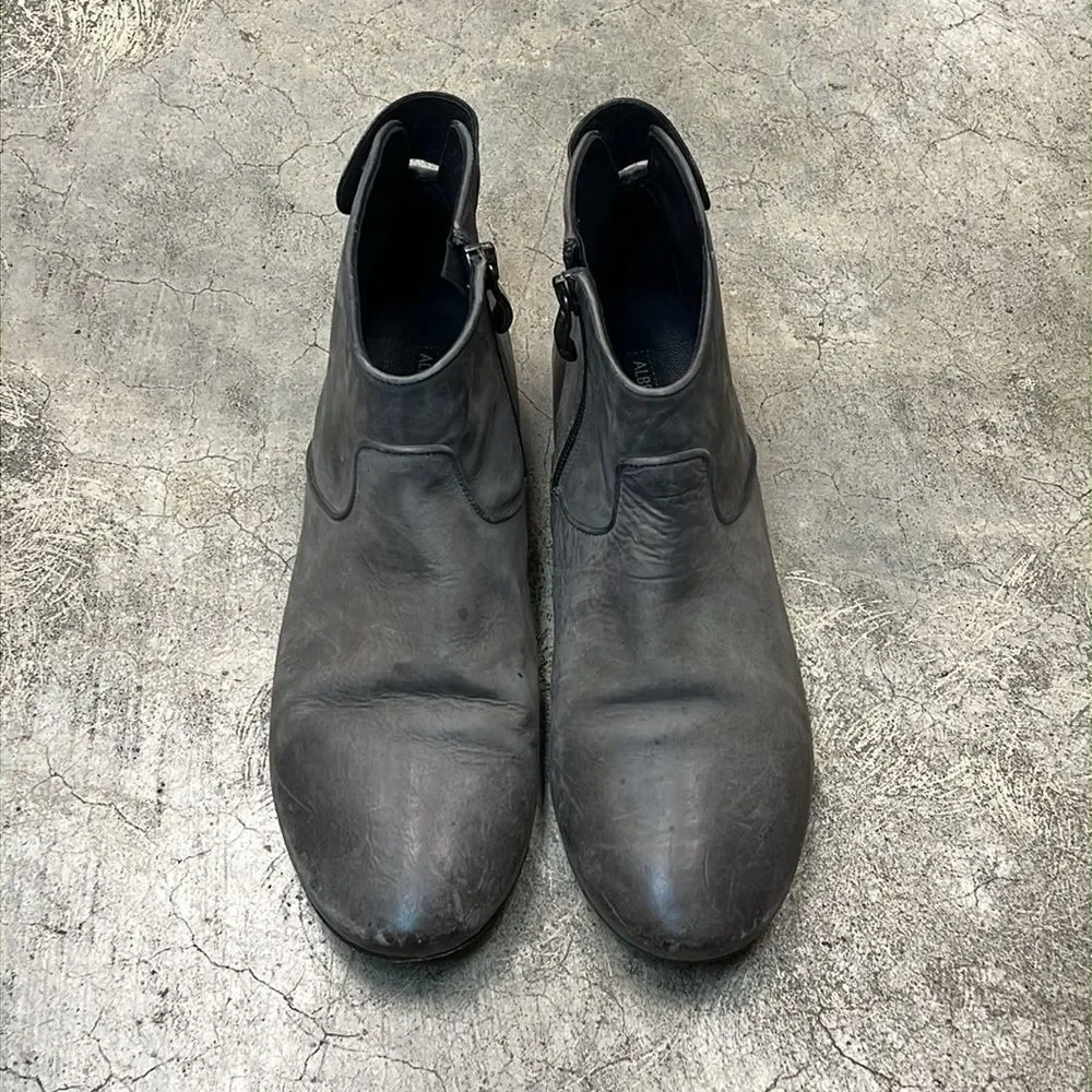 * Alberto Fermani charcoal leather ankle boots